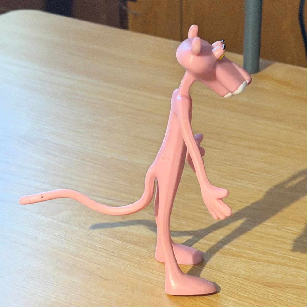 Pink Panther Bendy Figurine with Red Pull Back and Go Car - Picture 9 of 16